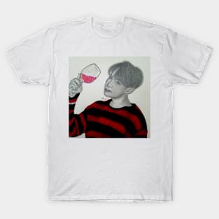 Persona v4 jhope T-Shirt